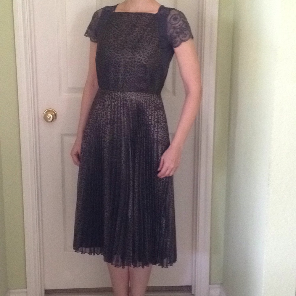 TOPSHOP leopard print midi dress, pleated skirt